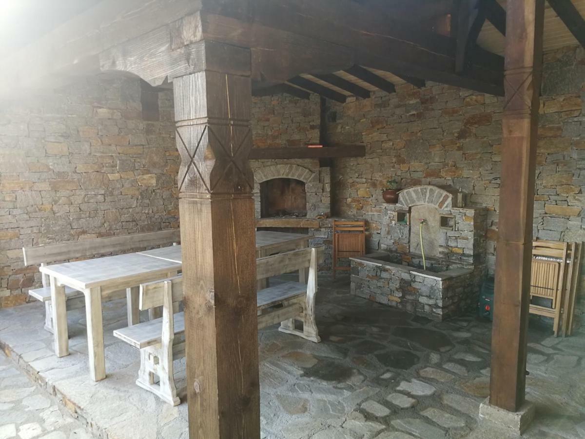 Слънчевата Къща Hotel Kovačevica Eksteriør billede