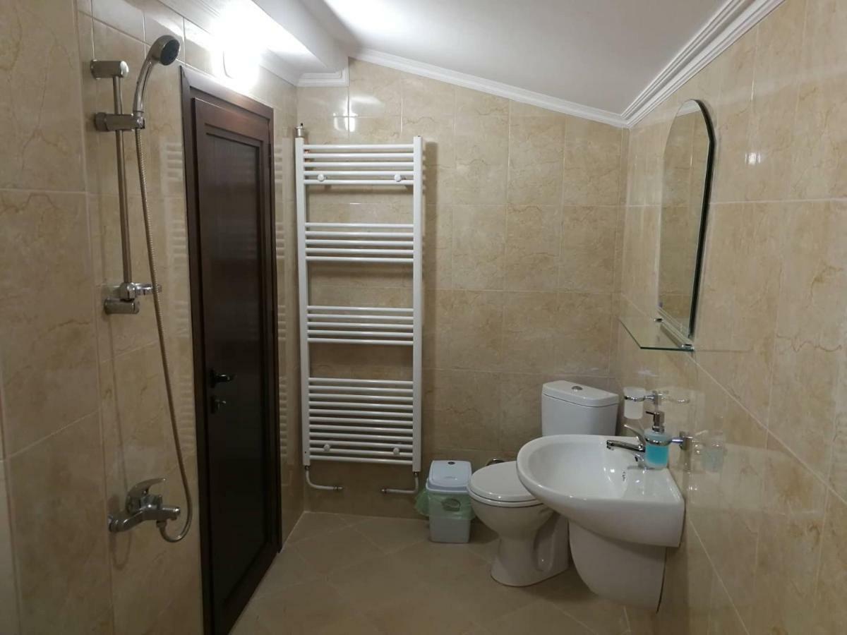Слънчевата Къща Hotel Kovačevica Eksteriør billede