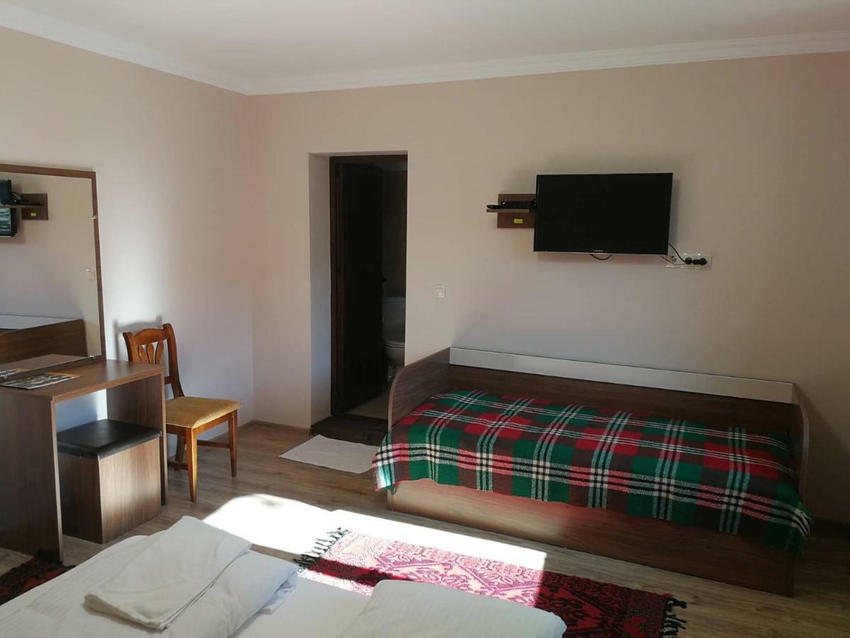 Слънчевата Къща Hotel Kovačevica Eksteriør billede