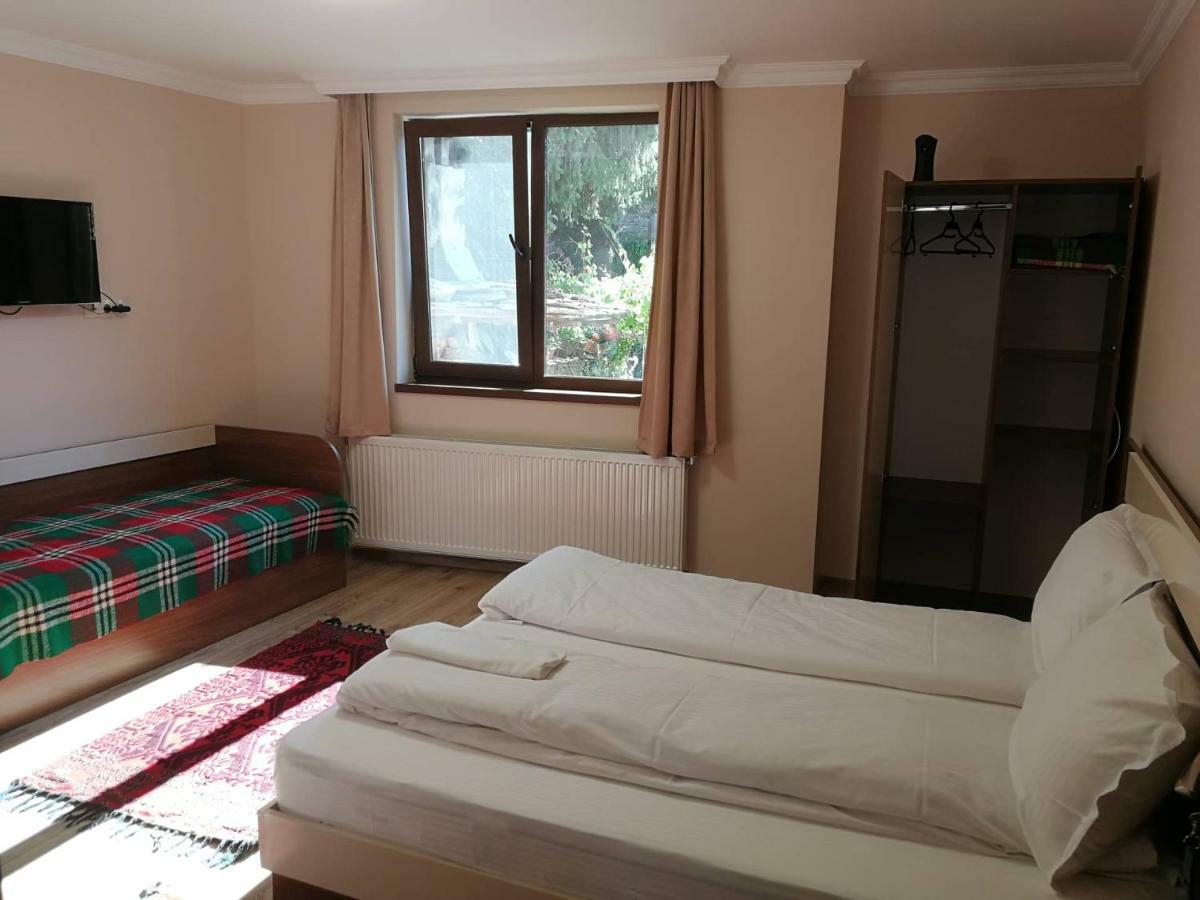 Слънчевата Къща Hotel Kovačevica Eksteriør billede