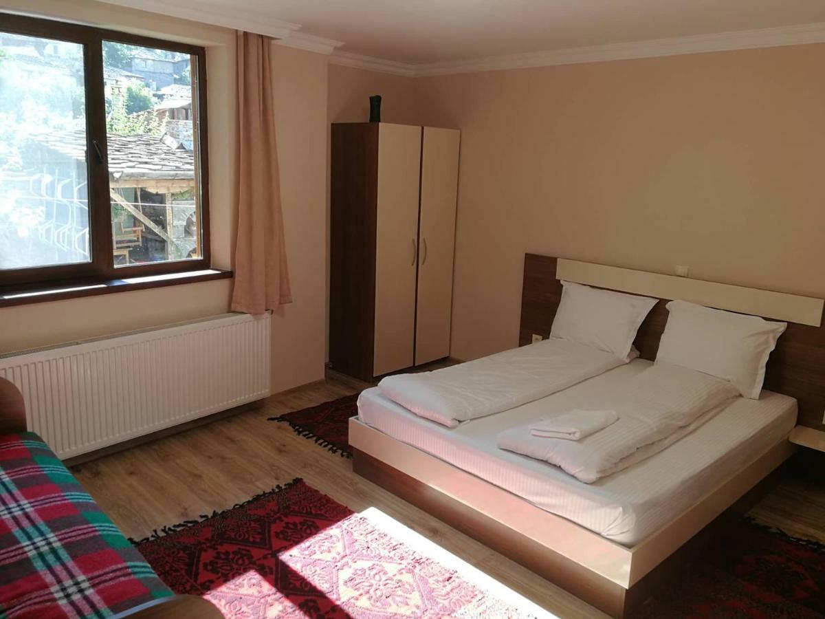 Слънчевата Къща Hotel Kovačevica Eksteriør billede