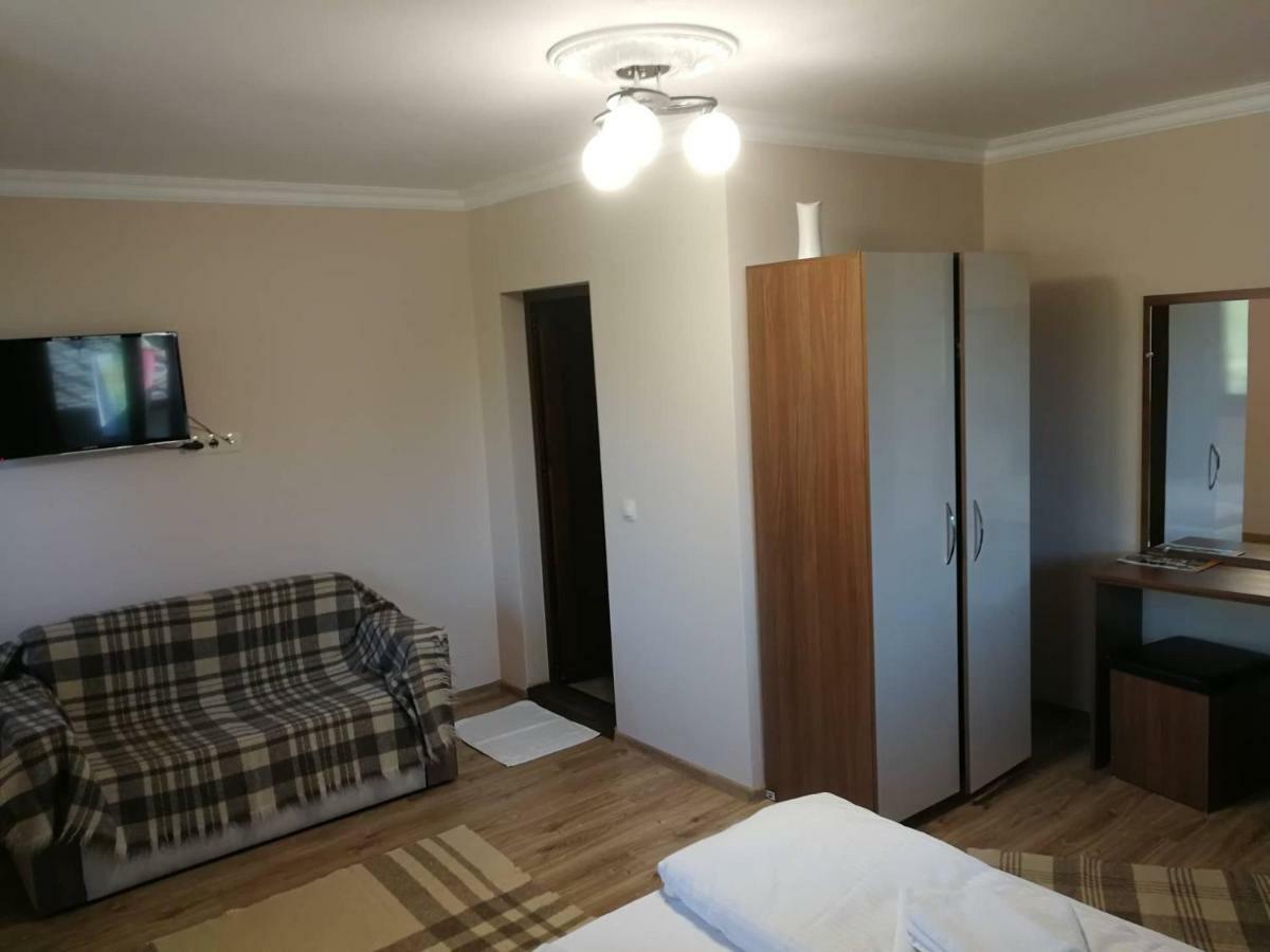 Слънчевата Къща Hotel Kovačevica Eksteriør billede